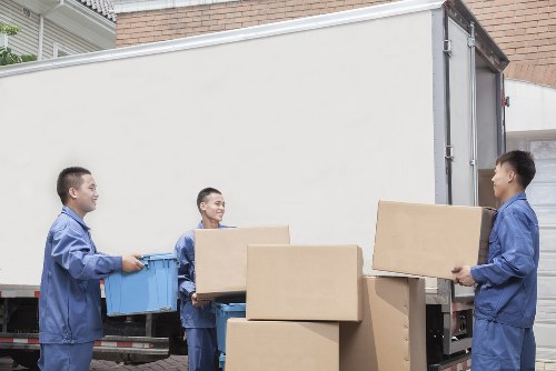 Organised moving day checklist for local removals in Falconwood